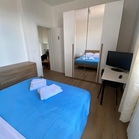 Levante Apartment-2